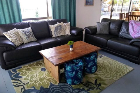 The Sandy Sister - Stayed 5