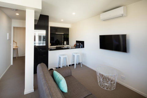 110 Hampden Apartments - Stayed 26