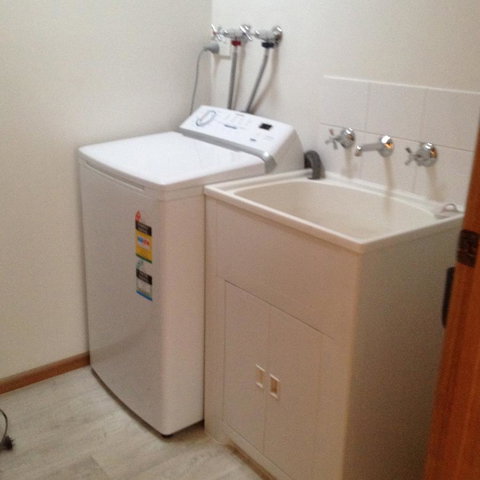 Reflections On The Bay - Stayed 15