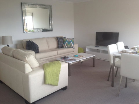 Reflections On The Bay - Stayed 2