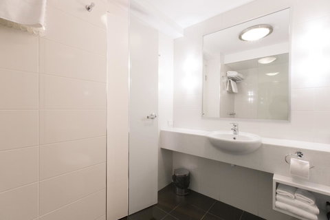 St Ives Apartments - Stayed 5