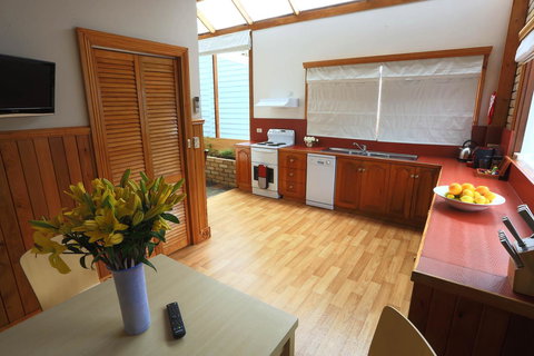 @ The Beach & Not Quite @ The Beach Holiday Cottages - Stanley - Stayed 16