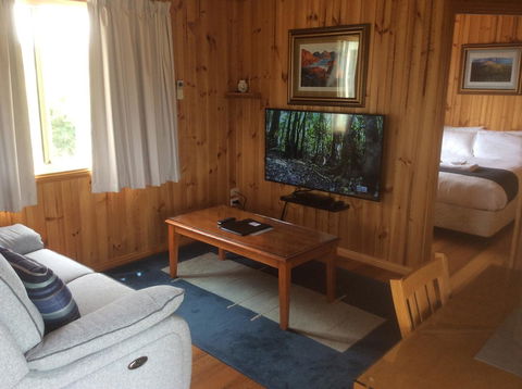 Swansea Cottages & Lodge Suites - Stayed 40