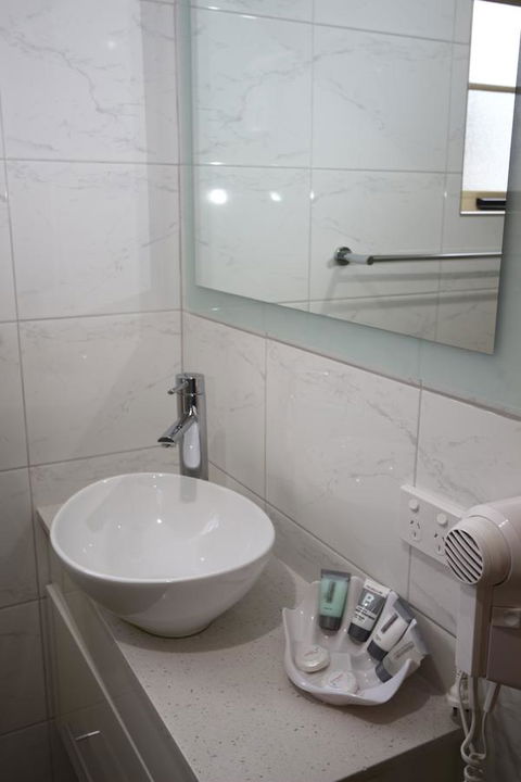 Swansea Cottages & Lodge Suites - Stayed 26