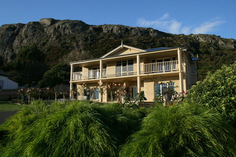 On The Terrace - Stayed 0