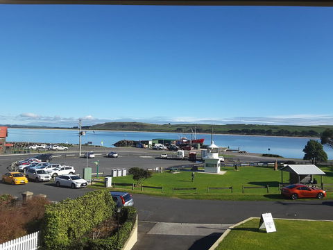 On The Terrace - Stayed 5