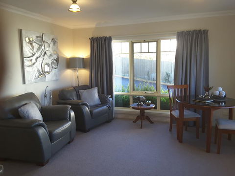 On The Terrace - Stayed 33