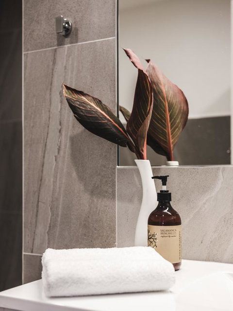 Russell House - Stayed 18