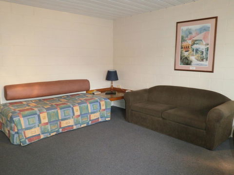 Aberdeen Court Apartments - Stayed 15