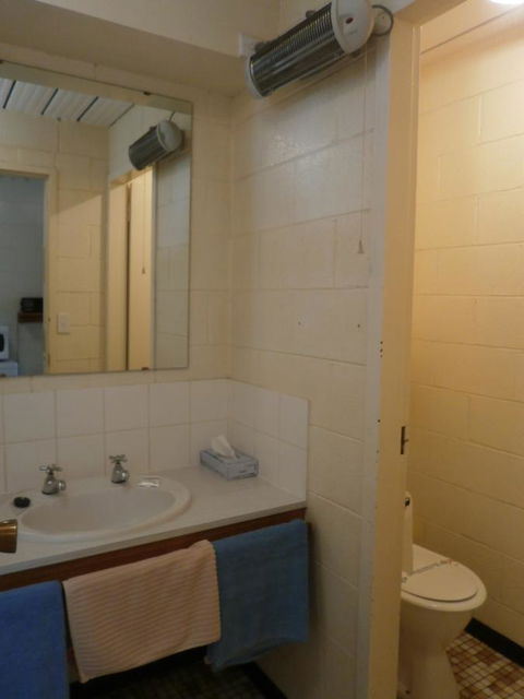 Aberdeen Court Apartments - Stayed 7