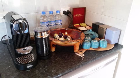 Four Seasons Waterfront Villas - Stayed 3