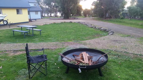 Four Seasons Waterfront Villas - Stayed 15