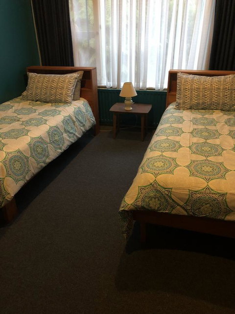 Mount Black Lodge - Stayed 4