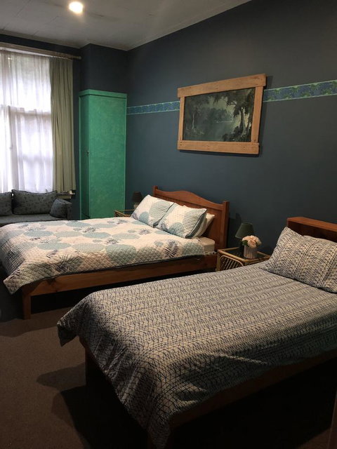 Mount Black Lodge - Stayed 6