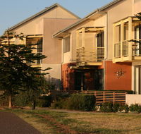 Newcastle Harbourside Terraces - Stays Accommodation