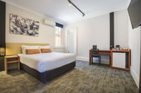 Book Regents Park Accommodation Vacations Stayed Stayed