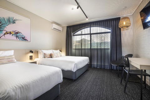 Nightcap At Springwood Hotel - Stays Accommodation 0