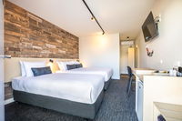 Book Laverton Accommodation Vacations Stayed Stayed