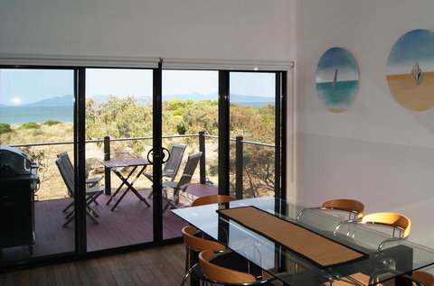 Nine Mile Escape - Stayed 0