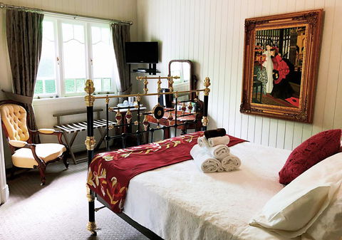 Number 12 B&B - Stays Accommodation 3