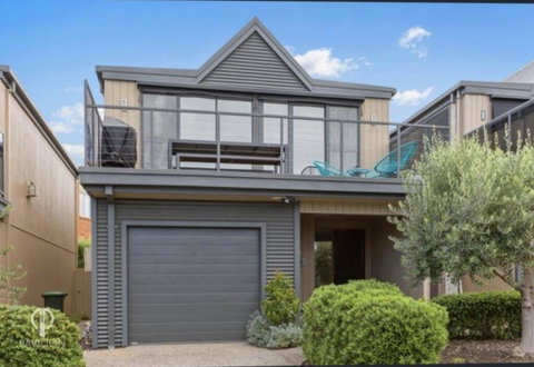 Ocean Grove House With Fantastic Ocean Views - Stayed 1