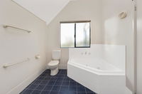 Book Wonnerup Accommodation Vacations Stayed Stayed
