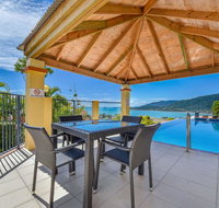Ocean Views Galore - Airlie Beach - Stays Accommodation