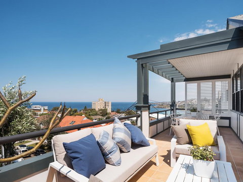 Ocean Views On Coogee Beach - Stayed 0