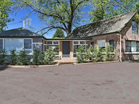 Old Bank Stables - 3 night weekends for price of 2