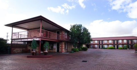 Old Willyama Motor Inn - Stays Accommodation 1