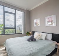 Olympic Park near Qudos Bank Arena King Bed 1BR 1Bath Sleeps 6 Air-cond parking - Stays Accommodation