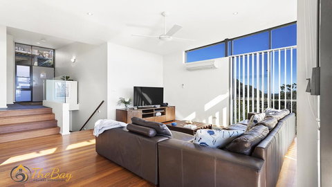 One Mile Ridge No.15 - Stayed 2