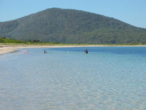 One Street From Main Beach - Stays Accommodation 3
