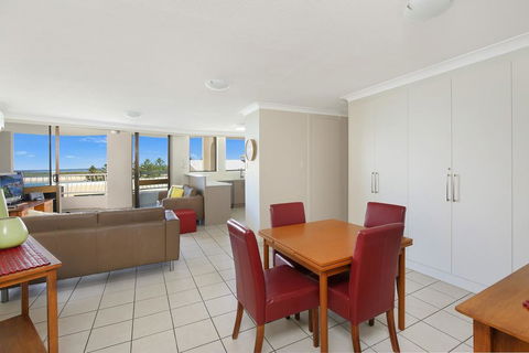 Oogarding, Unit 11 - 46 Warne Terrace - Stayed 2