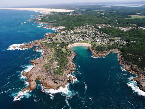 Orana Beach Holiday Home At Boat Habour - Stayed 2