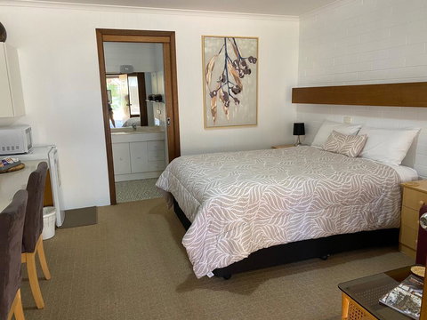 Orana Motor Inn - Stayed 0