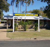 Overflow Emerald Motor Inn - Stayed