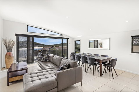 Pacific Drive 14 - Fingal Bay - Stayed 2