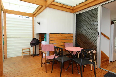 Pacific Terraces 1, 38 Pacific Street - Stayed 1