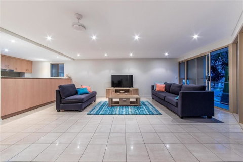Palm Retreat At Le Jarden - Stays Accommodation 3