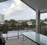 Panoramic Blue Bay Views - 3 Bedroom Townhouse - Stays Accommodation