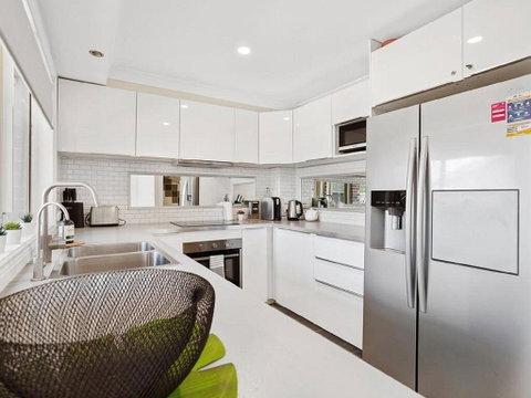 Paradise Holiday @ Fingal Bay - Stayed 3