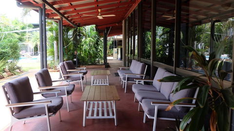 Paraway Motel - Stays Accommodation 1