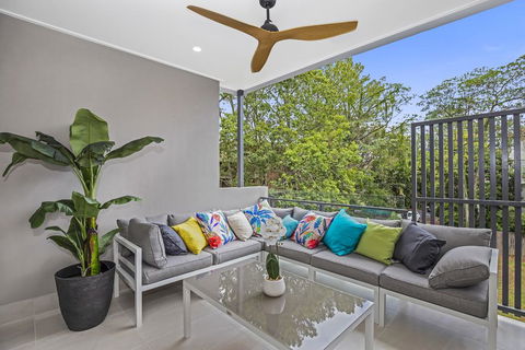 Park Avenue Luxe Townhouse Brand New Sleeps 9 - Stays Accommodation 1