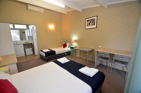 Parkview Motor Inn - Stayed 0