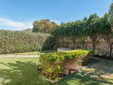 Pawprints, 123 Bagnalls Beach Road - Stays Accommodation 3