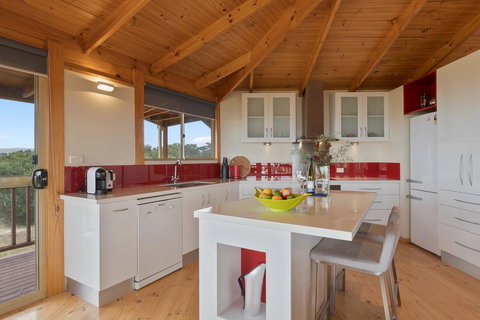 Peace & Plenty - Stayed 3