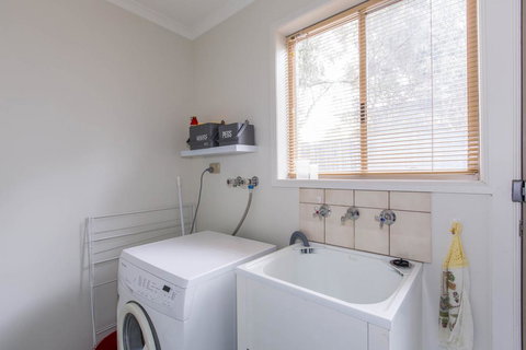 PERFECT ON PYMBLE AVE - Stays Accommodation 2