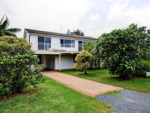 Pet Friendly - Barnacle - Stays Accommodation 0