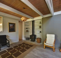 Pet Friendly - Large 4 Bedroom Home - Stays Accommodation